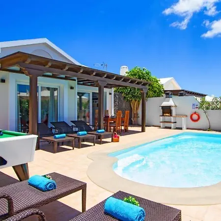 In Playa Blanca Sleeps 8 Includes Swimming Pool Air Con And Wifi 9 Βίλα Πλάγια Μπλάνκα